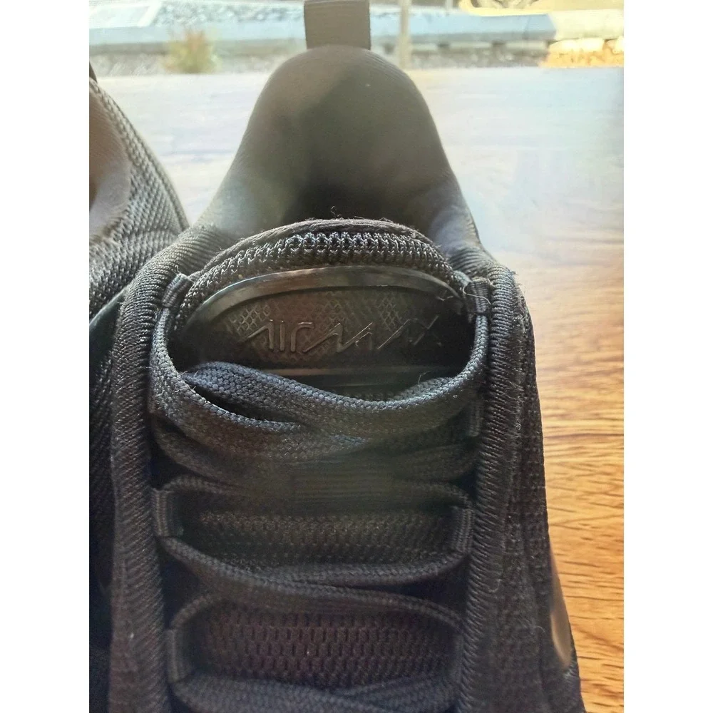 Nike Air Max 720 Triple Black Kids Sneakers AO2306-002 Sz 3Y